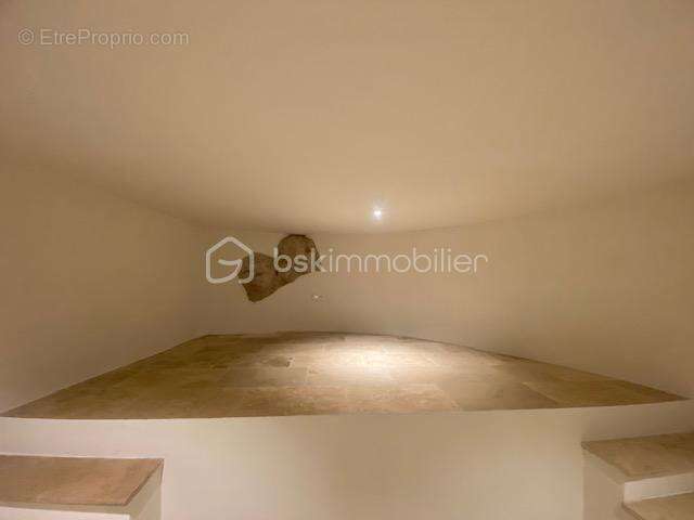 Appartement à FAYENCE