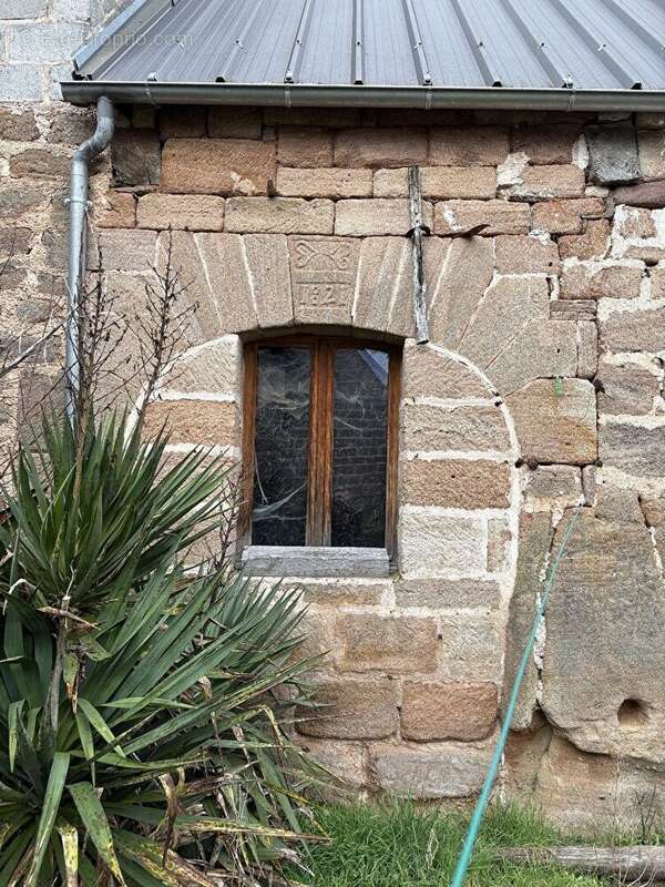 Maison à SAINT-AULAIRE