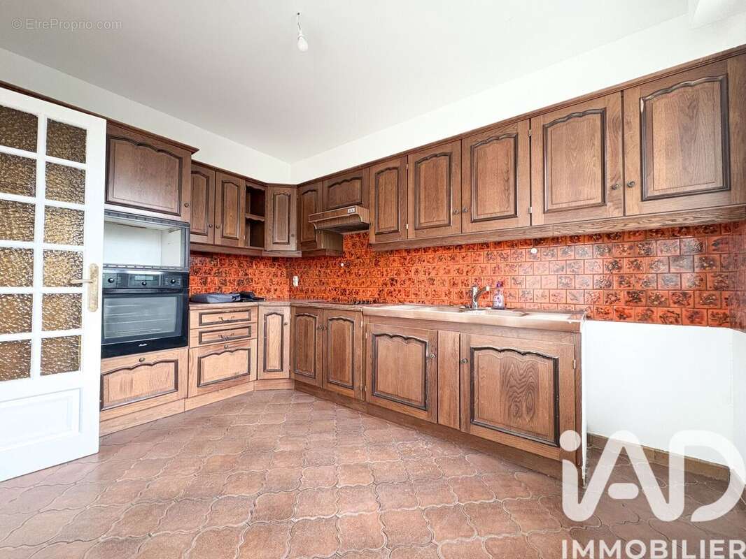 Photo 4 - Maison à SAVIGNY-SUR-ORGE