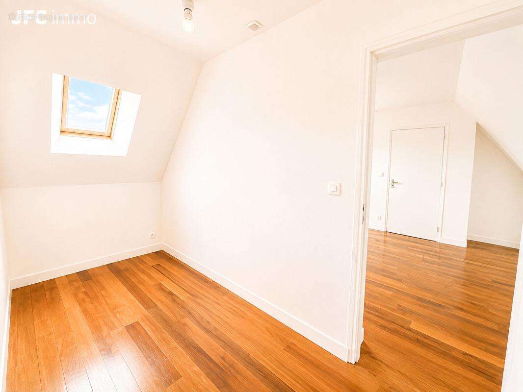 Maison 91 m² à Betz  - photo 9