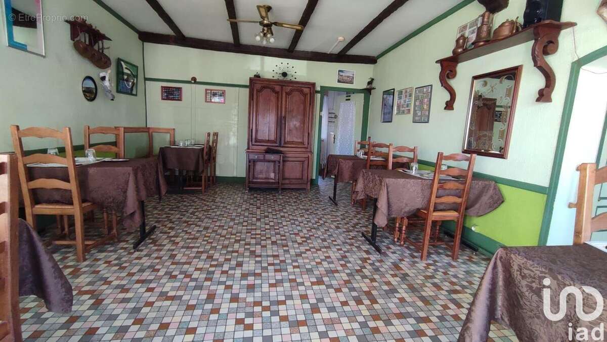 Photo 3 - Commerce à SIGNY-L'ABBAYE