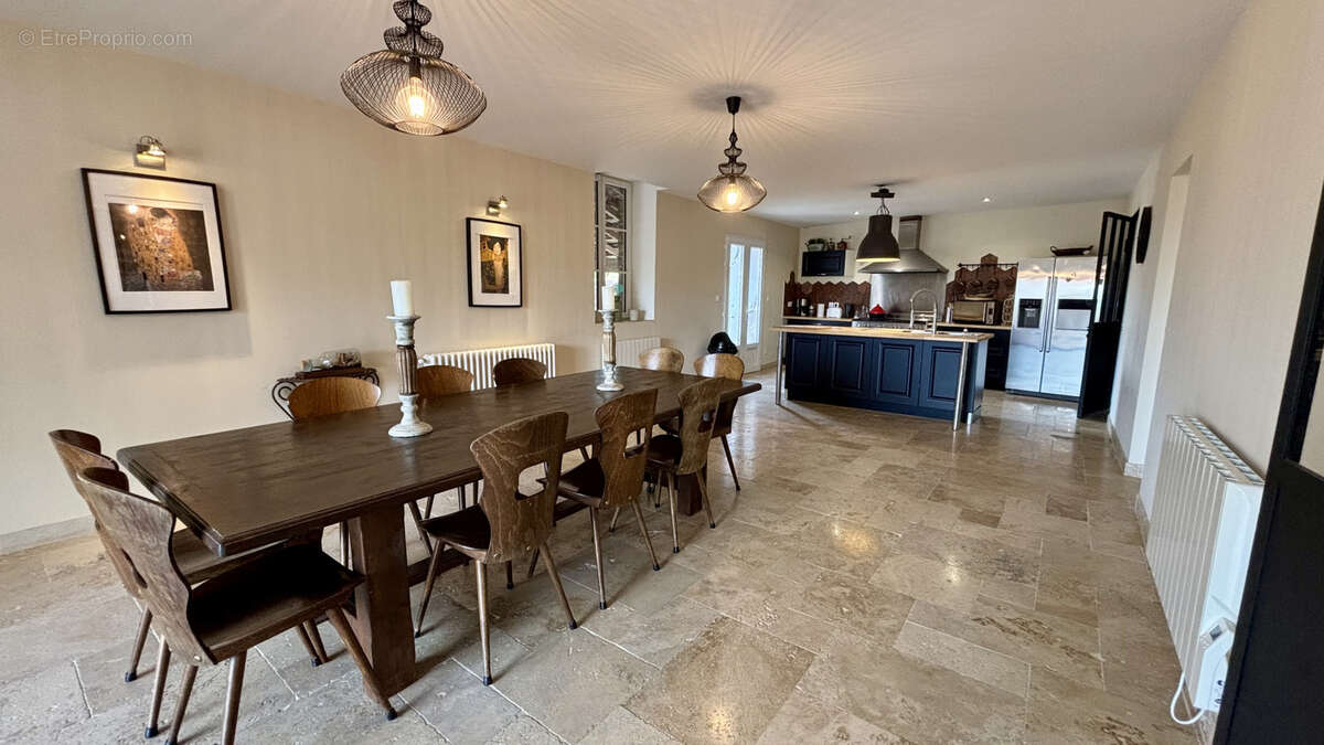 Maison à SAINT-BONNET-DE-VALCLERIEUX