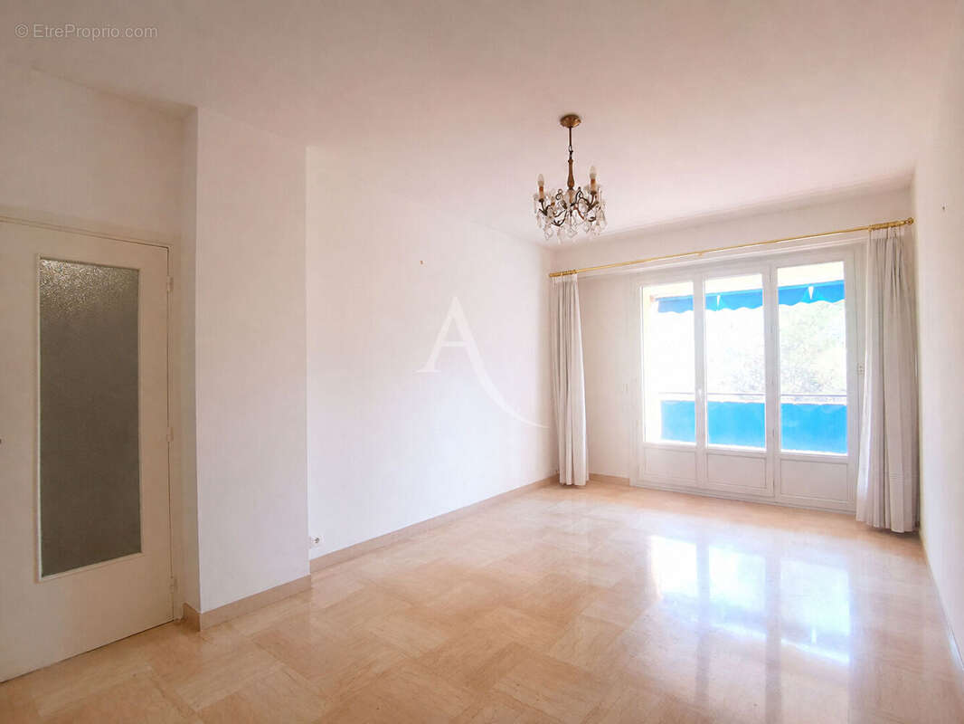 Gorbella : bel appartement 2 pieces dans residence standing - photo 2