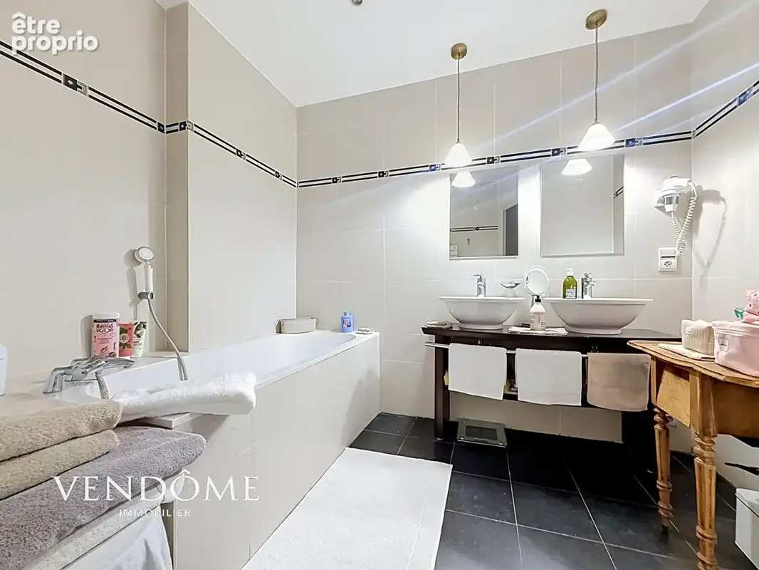 Appartement d'exception, Lille Vauban, Palais Rameau, 3 Chambres,  Parking - photo 10