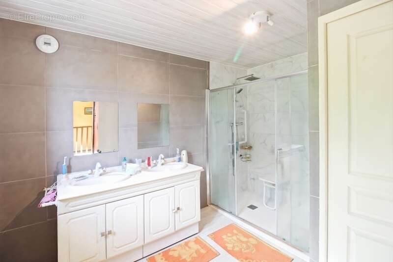 Maison à MONTATAIRE