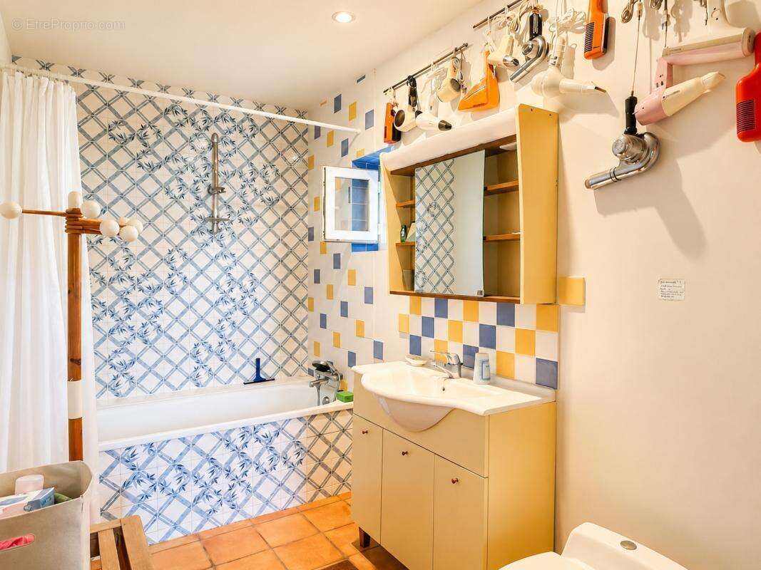 Maison 159 m² à Semussac  - photo 13