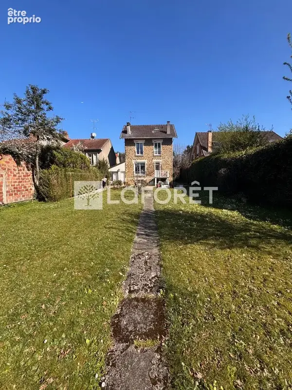 Maison à VILLEMOMBLE