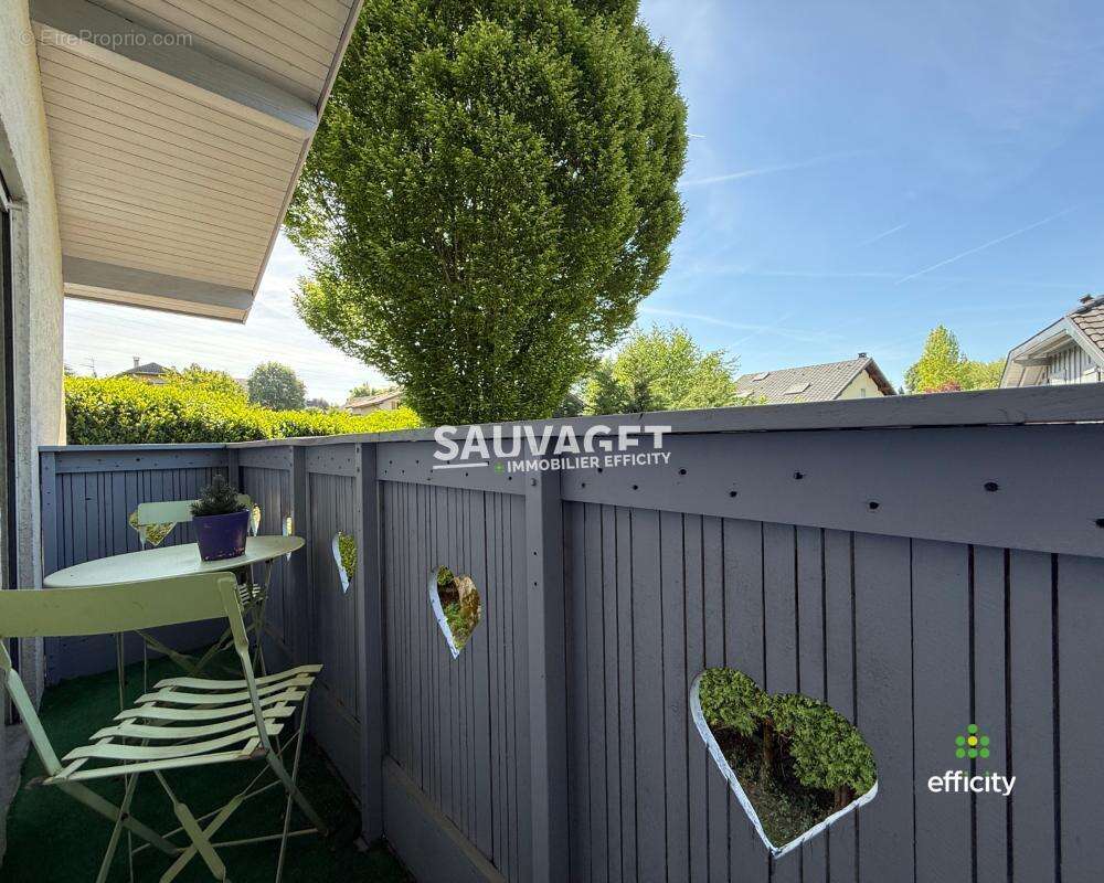 Maison à REIGNIER