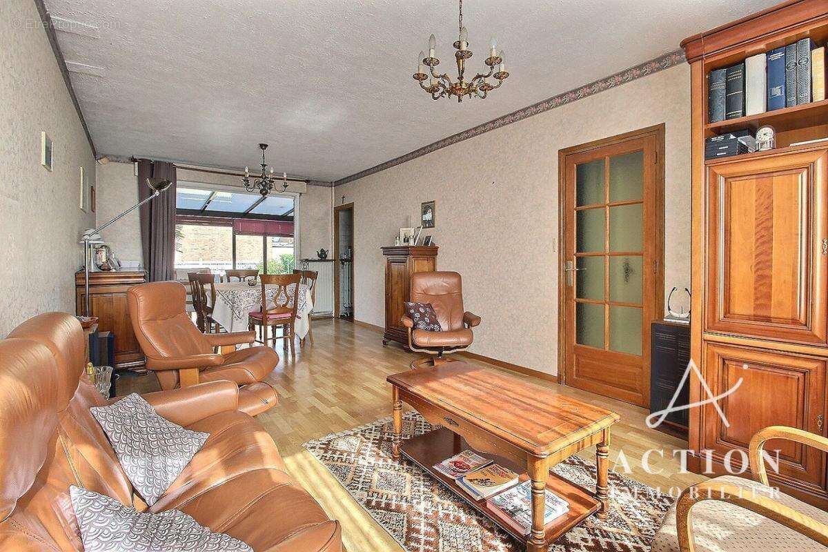 Maison à LYS-LEZ-LANNOY