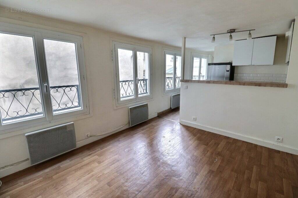 Appartement à PARIS-4E