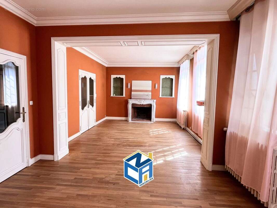 Maison à DESCARTES