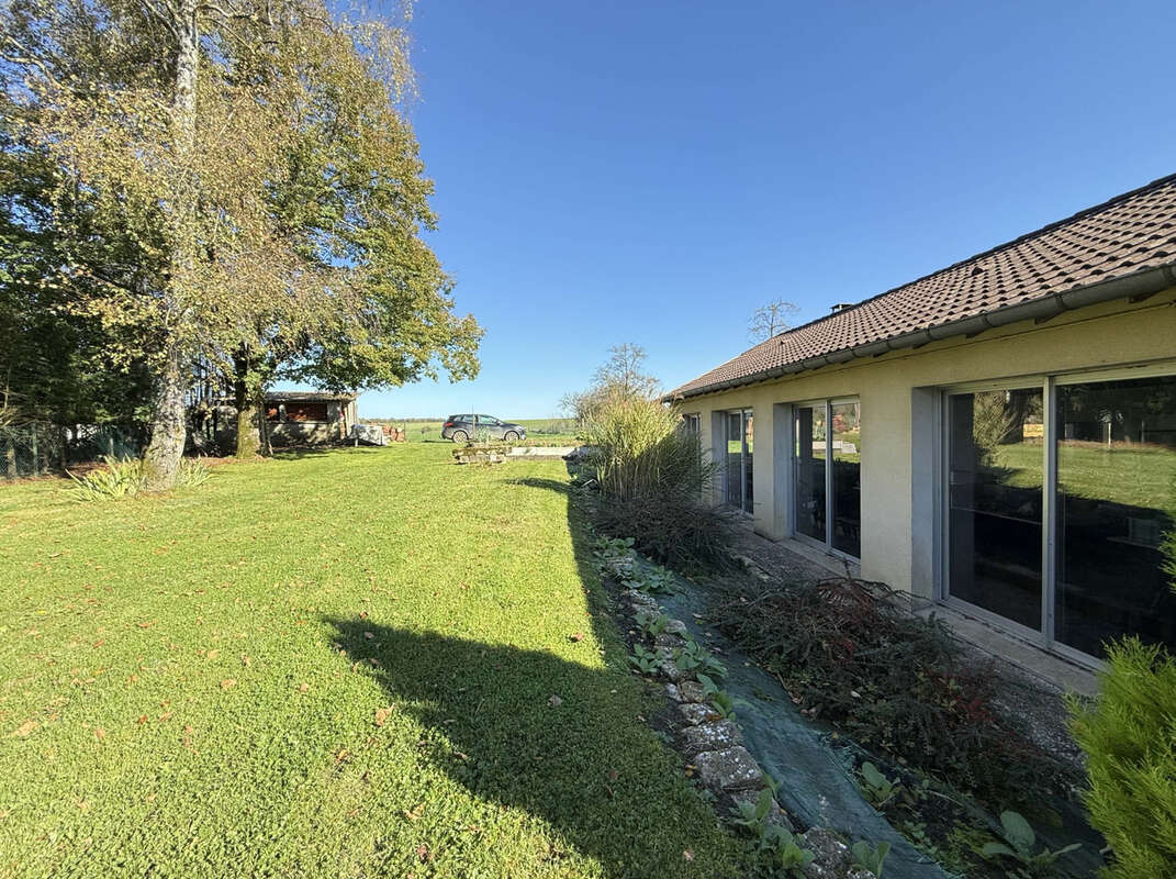 Maison à VRECOURT
