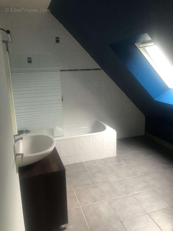 Maison à MINIAC-MORVAN