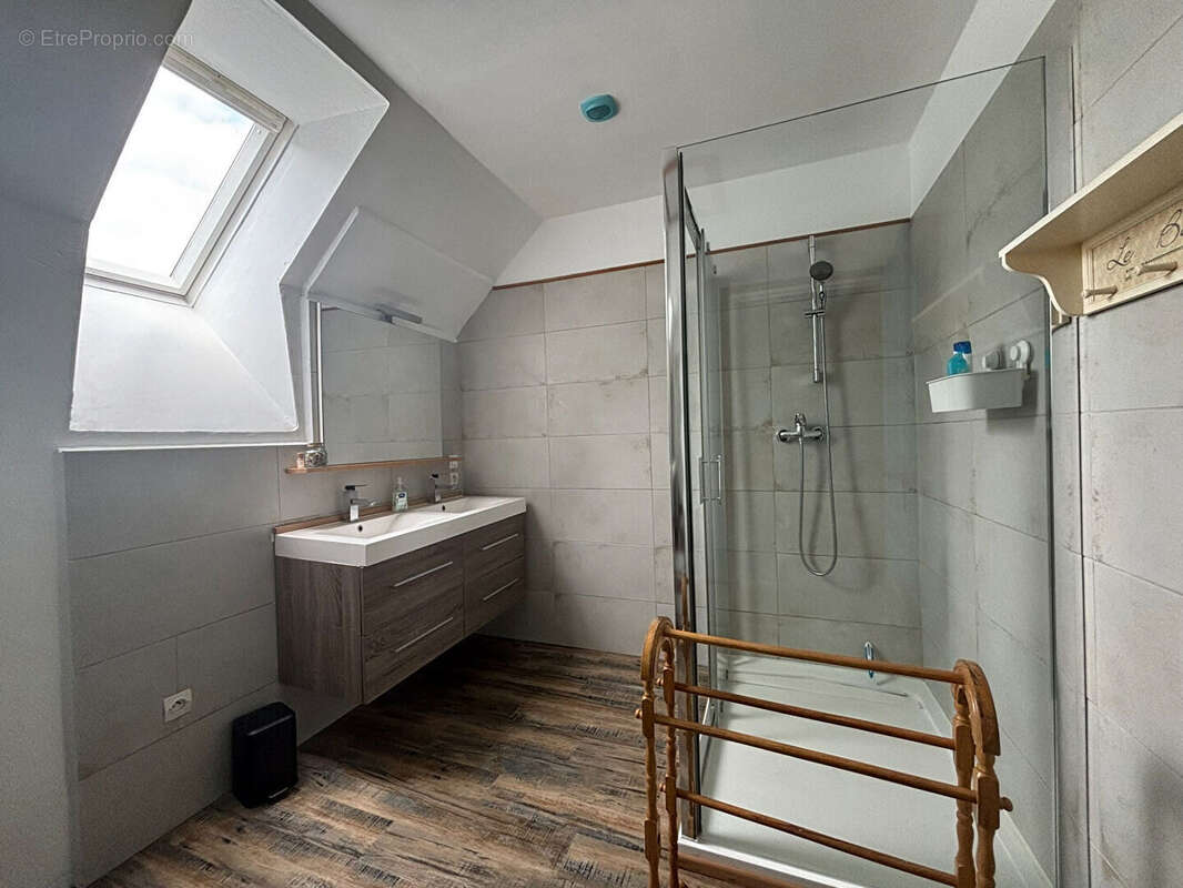 Maison 7 pièces SAINT-VINCENT-SUR-OUST  -  56350 - photo 8