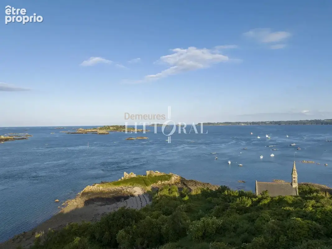 Ploubazlanec — Demeure en pierre rénovée, cinq suites, et la mer à un kilomètre - photo 23