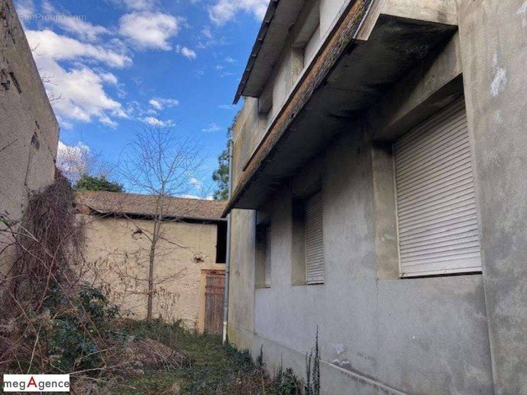 Appartement à VARENNES-SUR-ALLIER