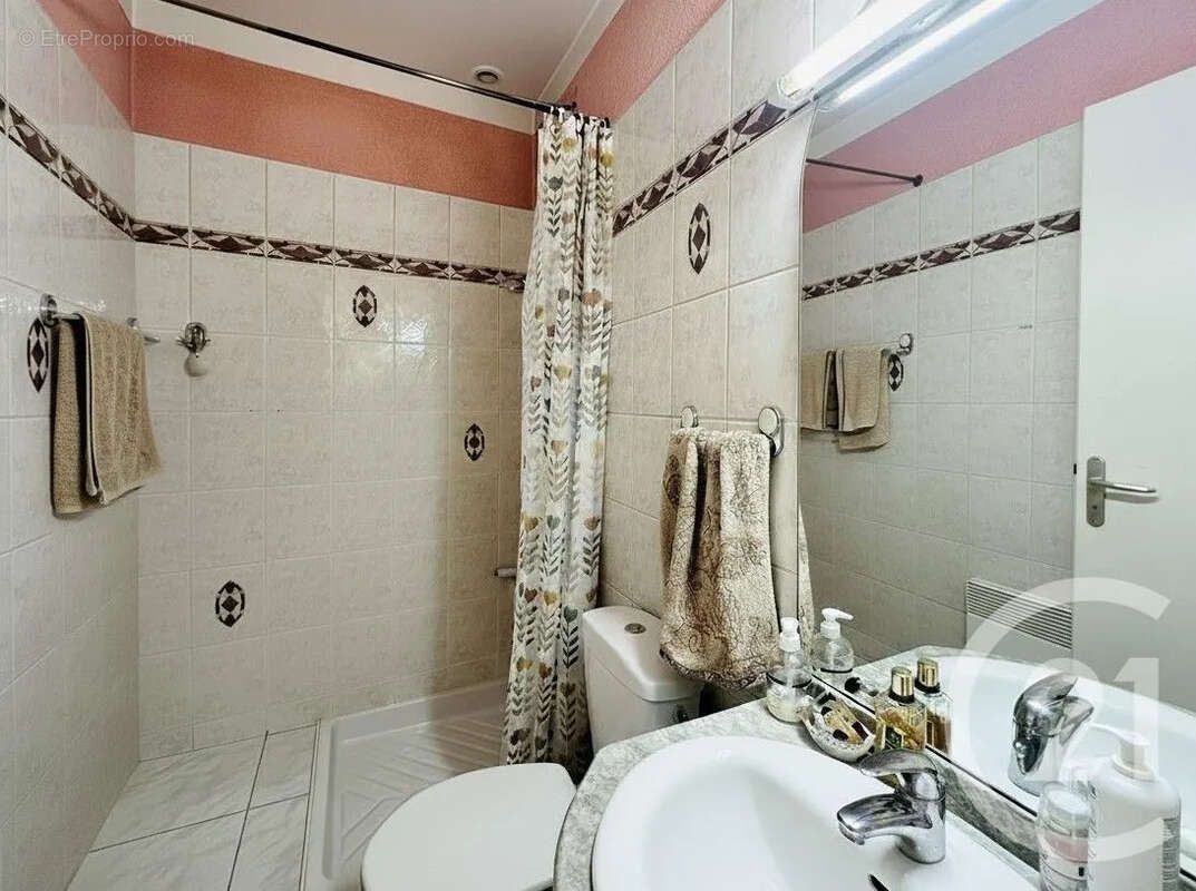 Maison à SAINT-LAURENT-D&#039;ARCE