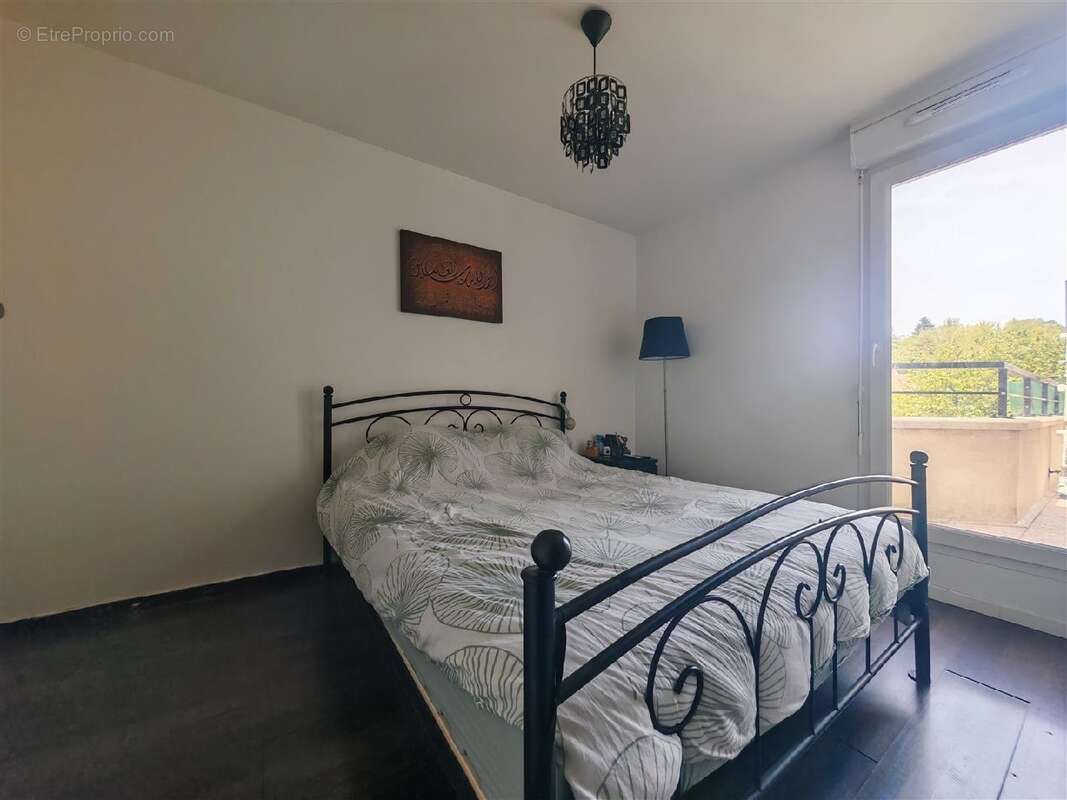 Appartement à LOUVRES