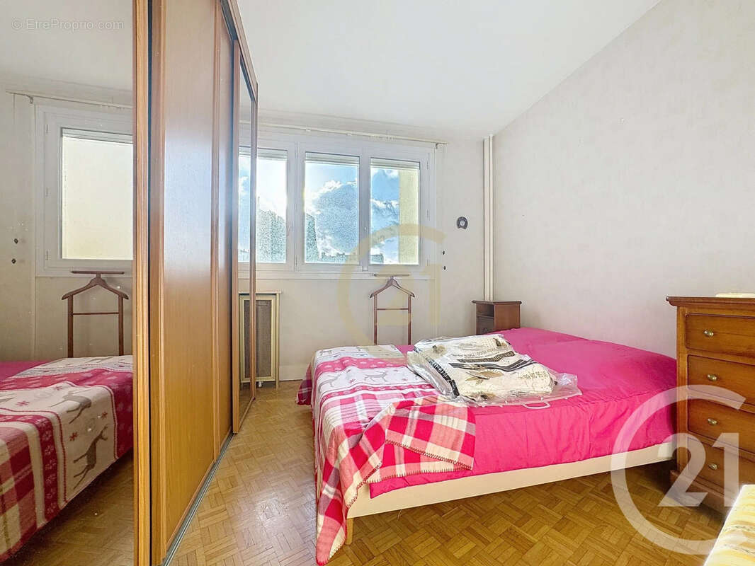 Appartement à PARIS-12E