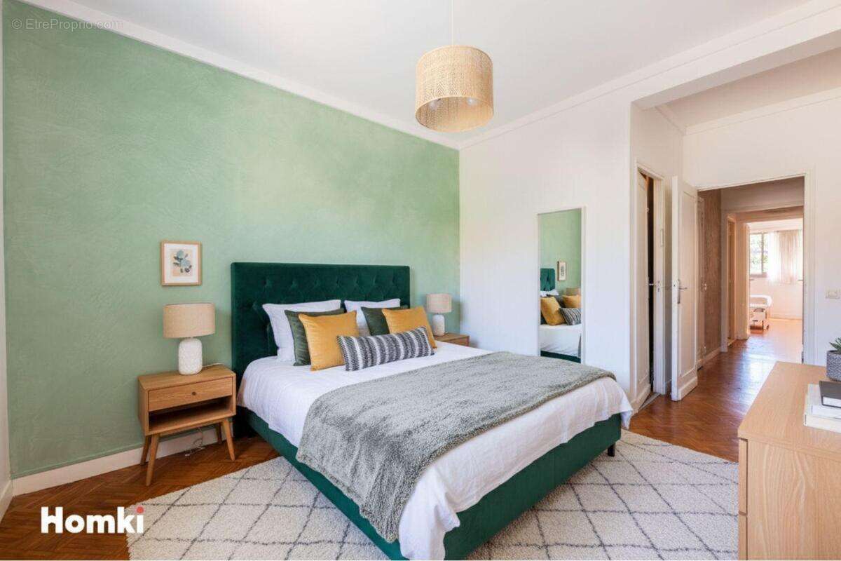 Appartement à MARSEILLE-8E