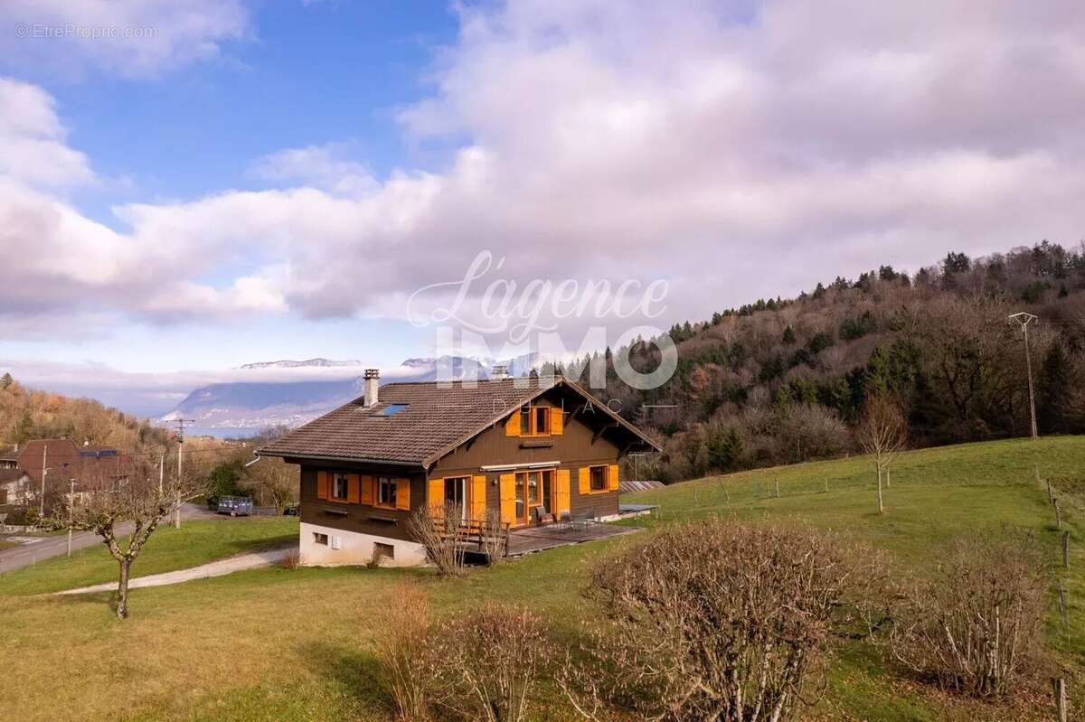 Maison à SAINT-JORIOZ