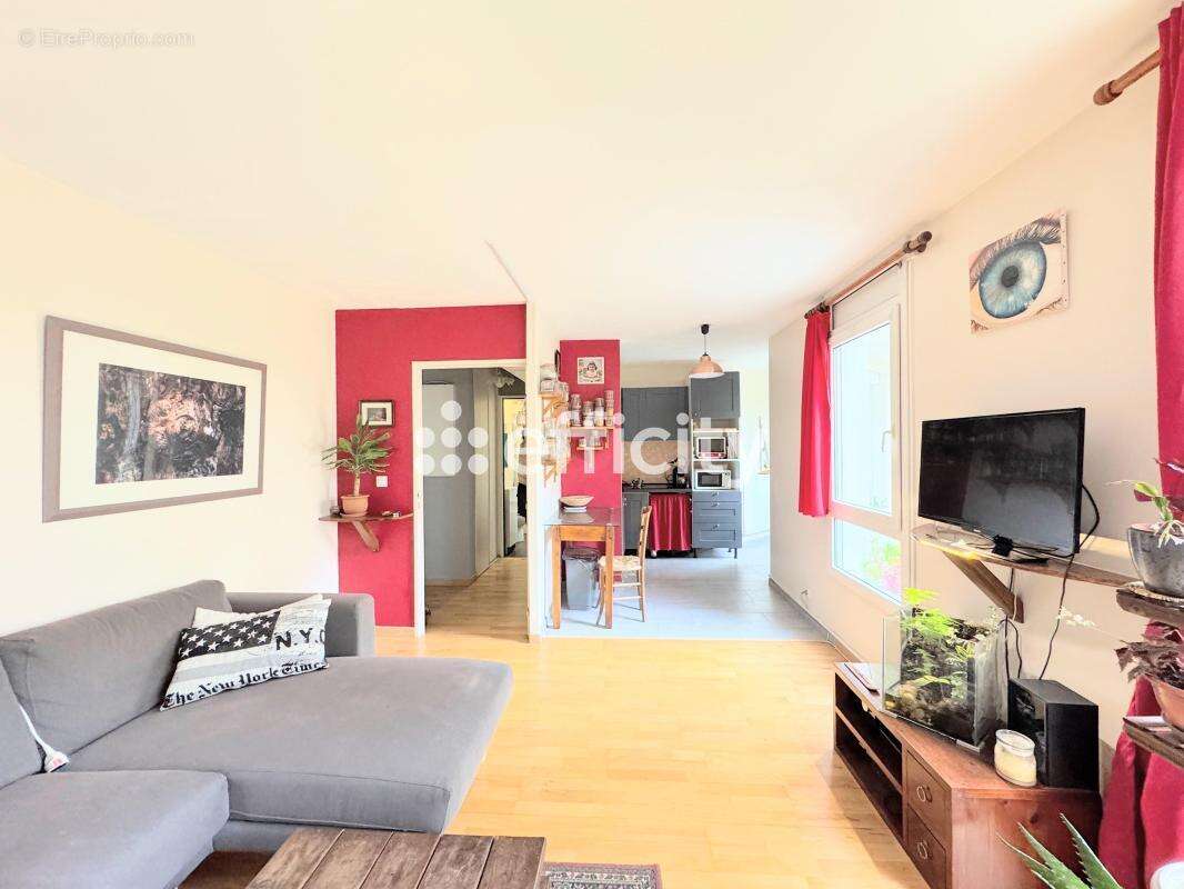 Appartement à CHENNEVIERES-SUR-MARNE