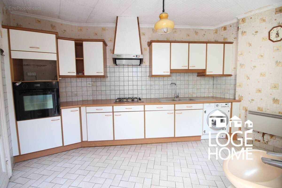 Maison à AUBERCHICOURT