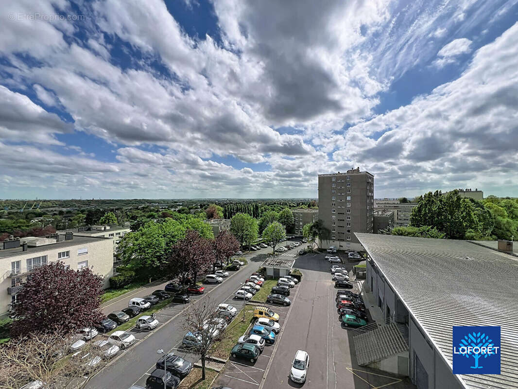 T4 hsc panoramique 74 m² - 2ch - balcon sud - photo 8