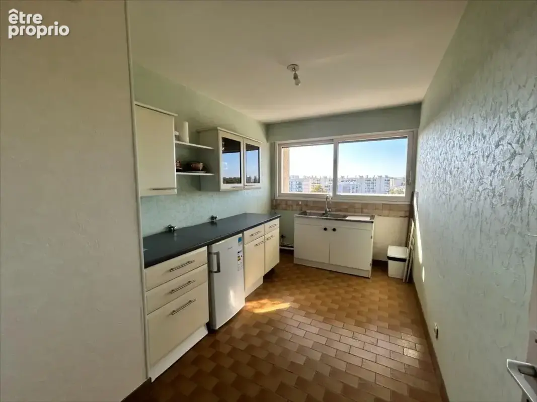 Appartement 4 pièces 87 m² à vendre à Reims (51100) - photo 5