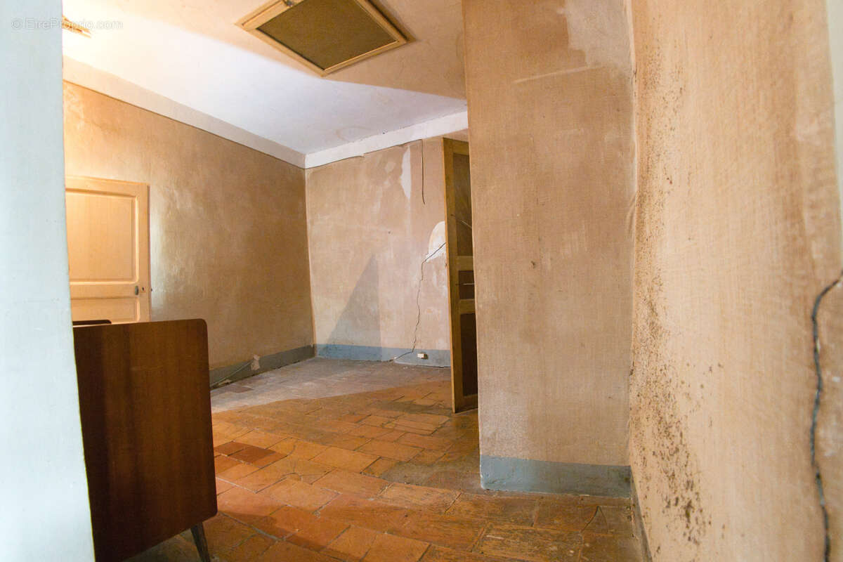 Maison à LABASTIDE-EN-VAL