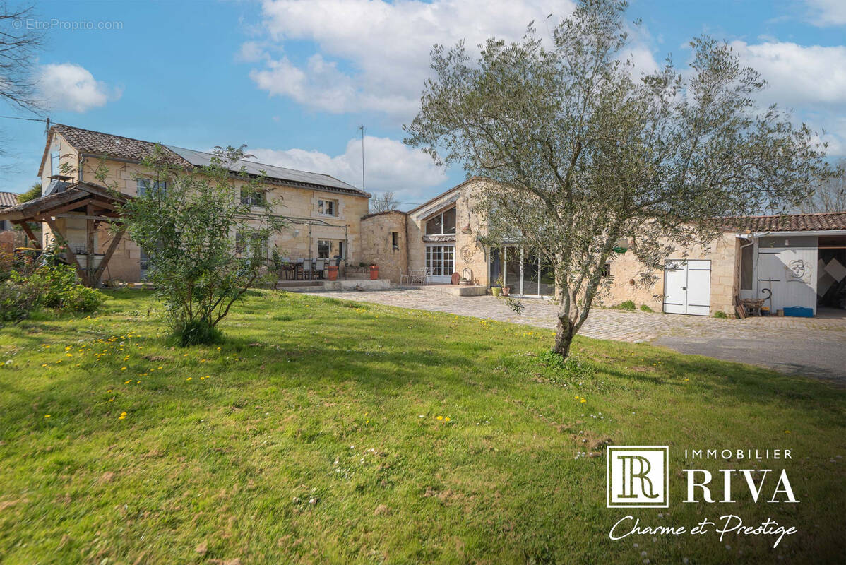 Maison à FARGUES-SAINT-HILAIRE
