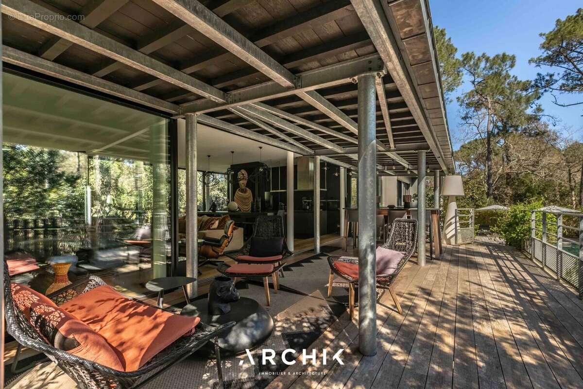 Maison à LE BOUSCAT