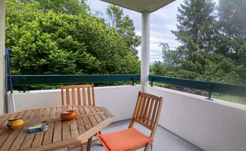 Appartement à CROZET