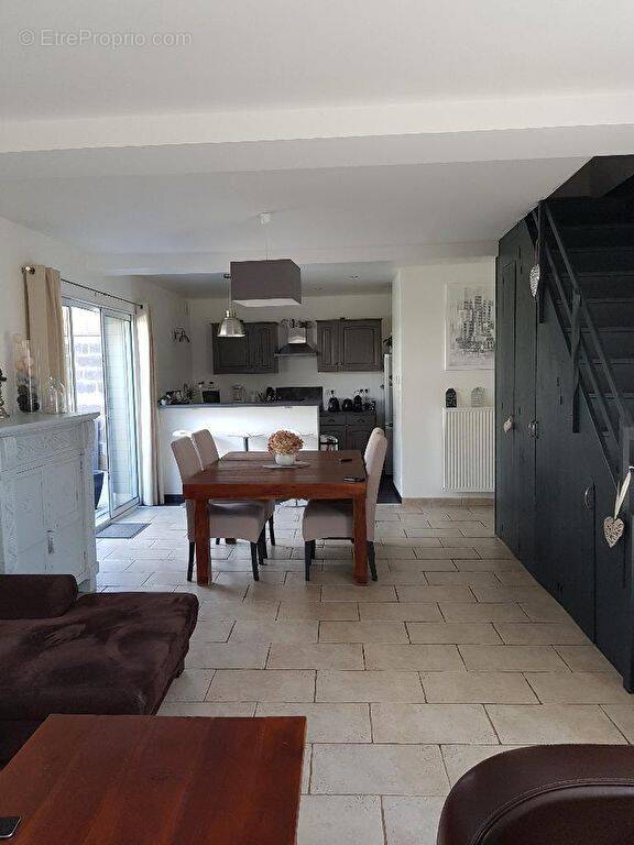 Maison à CANLY