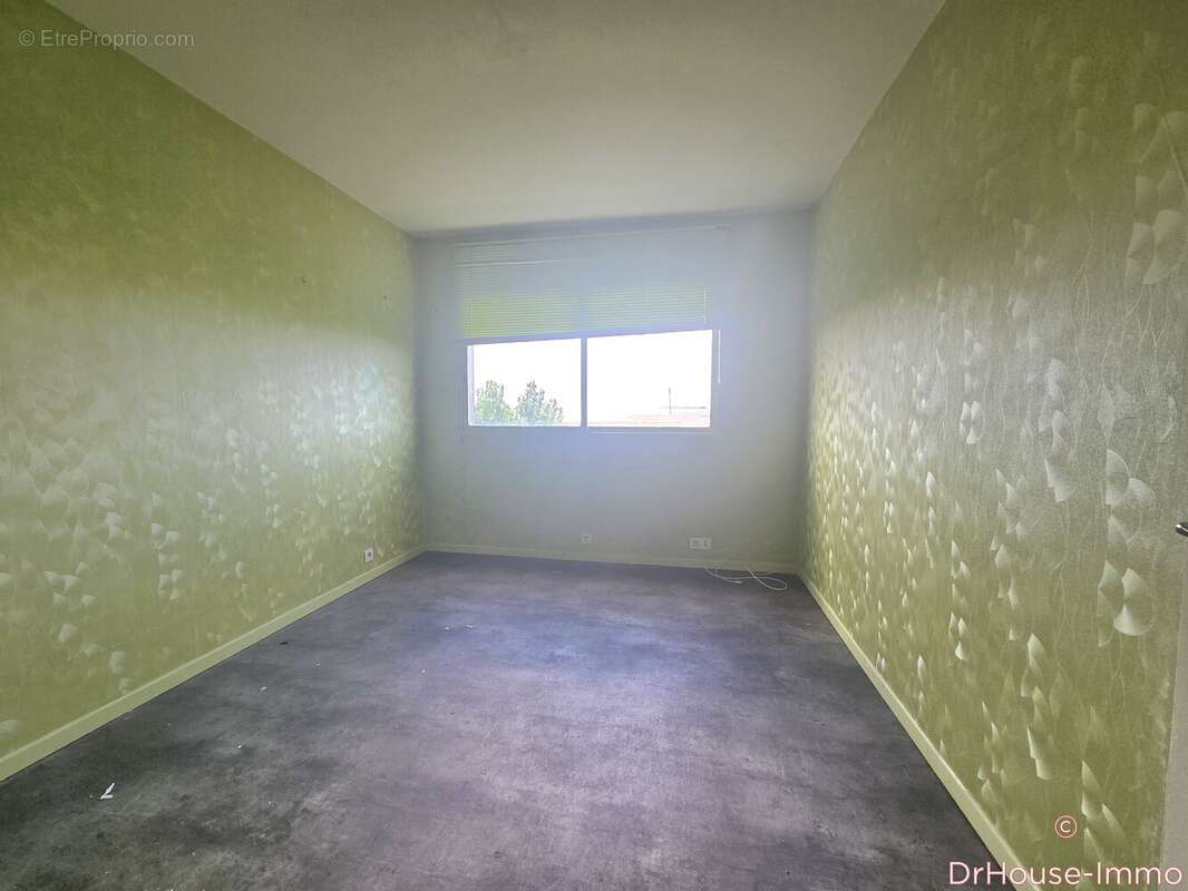 Appartement 79 m² à Aubervilliers  - photo 4
