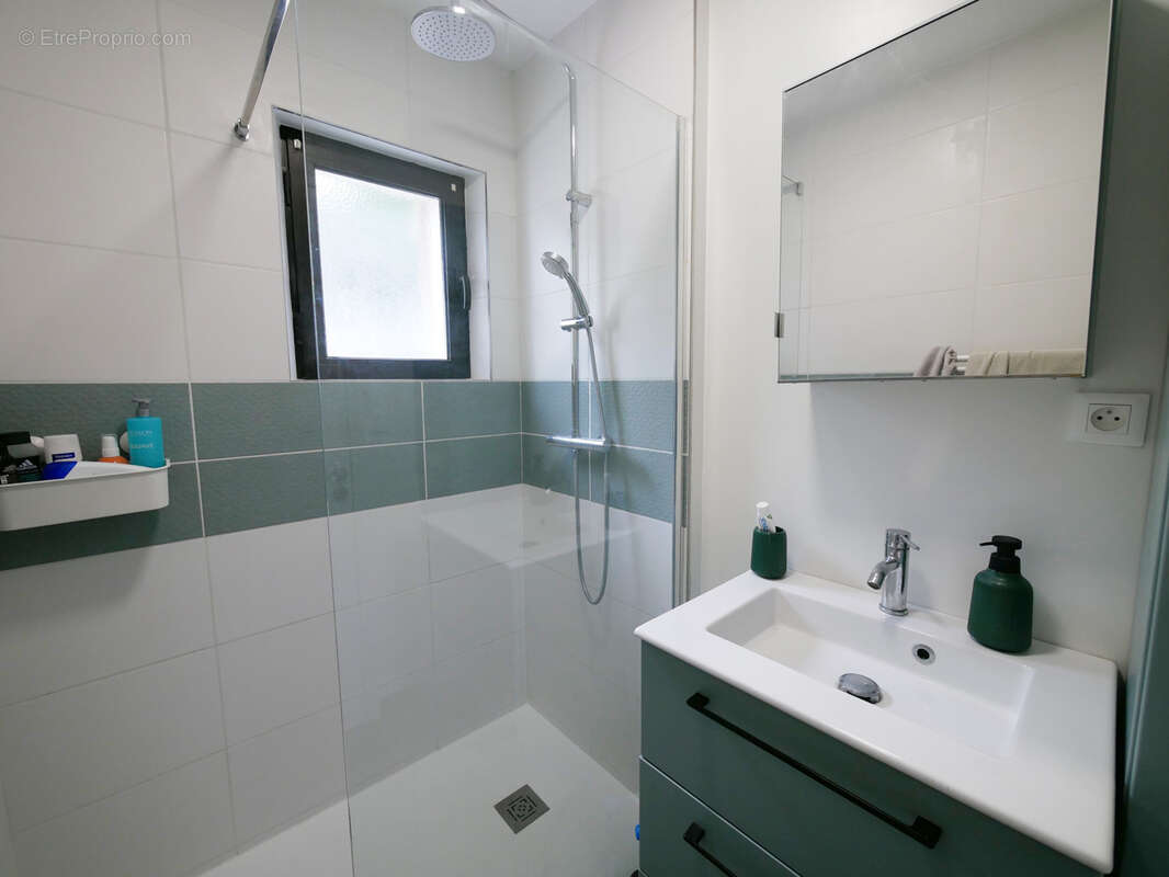 Bel appartement T3 dans le quartier des Fins à Annecy - photo 10
