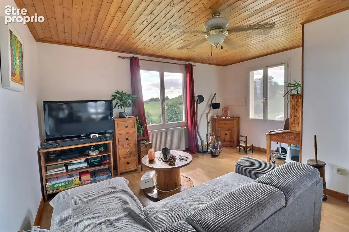 Ensemble immobilier avec 7 logements, bar et salle de réception (73240) - photo 20