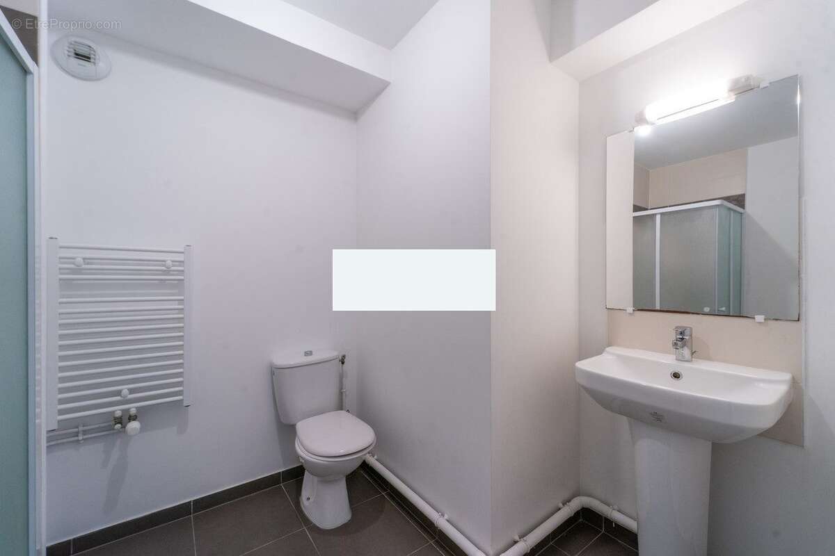 Salle de bain - Appartement à PANTIN