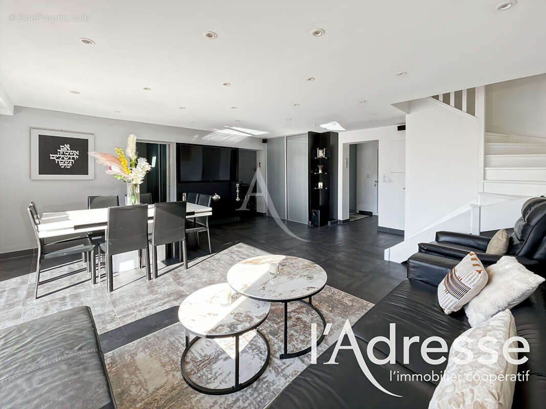 Maison Marseille - 4 pièces - 86 m2 (dont 59,84m2 en loi carrez) - photo 4