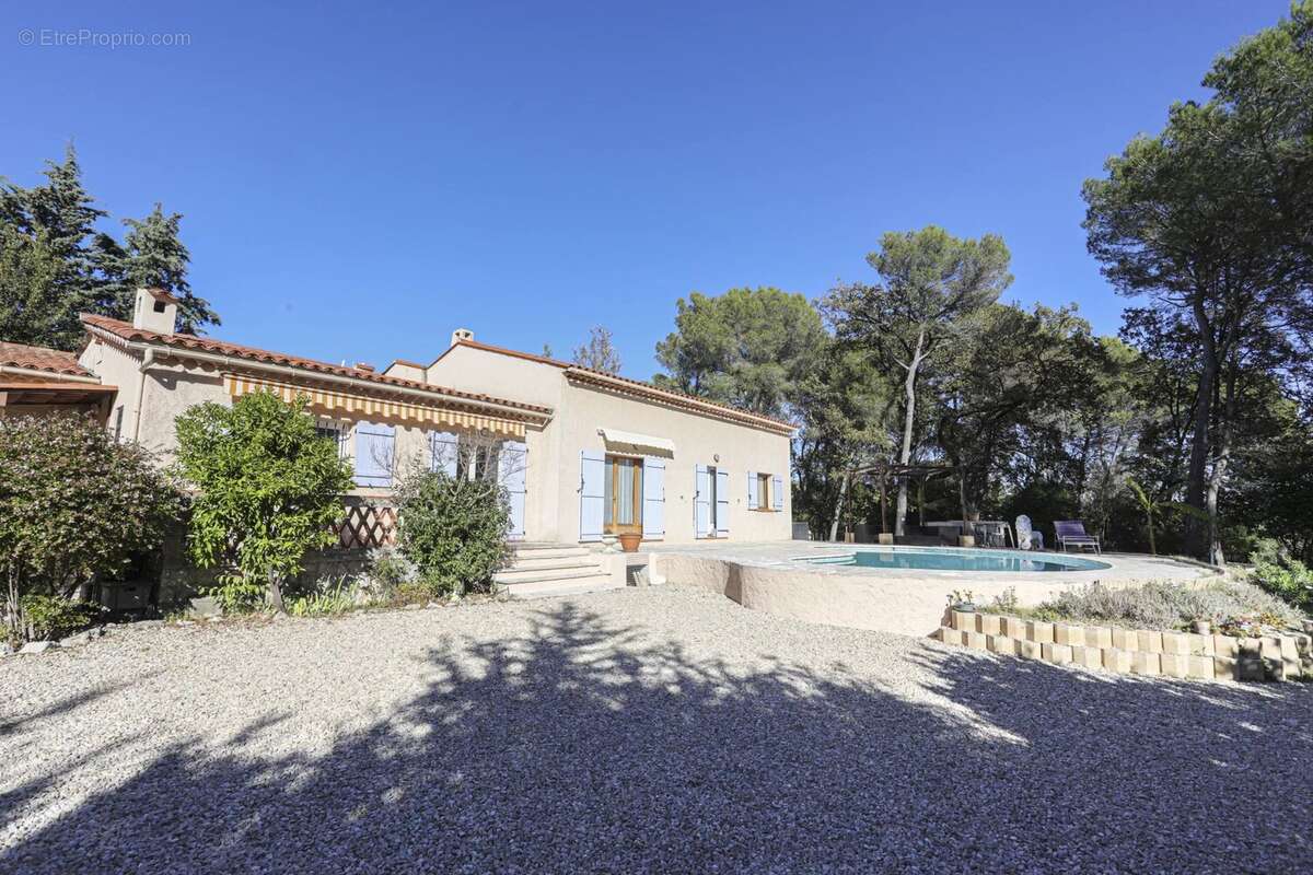 Maison à LE ROURET