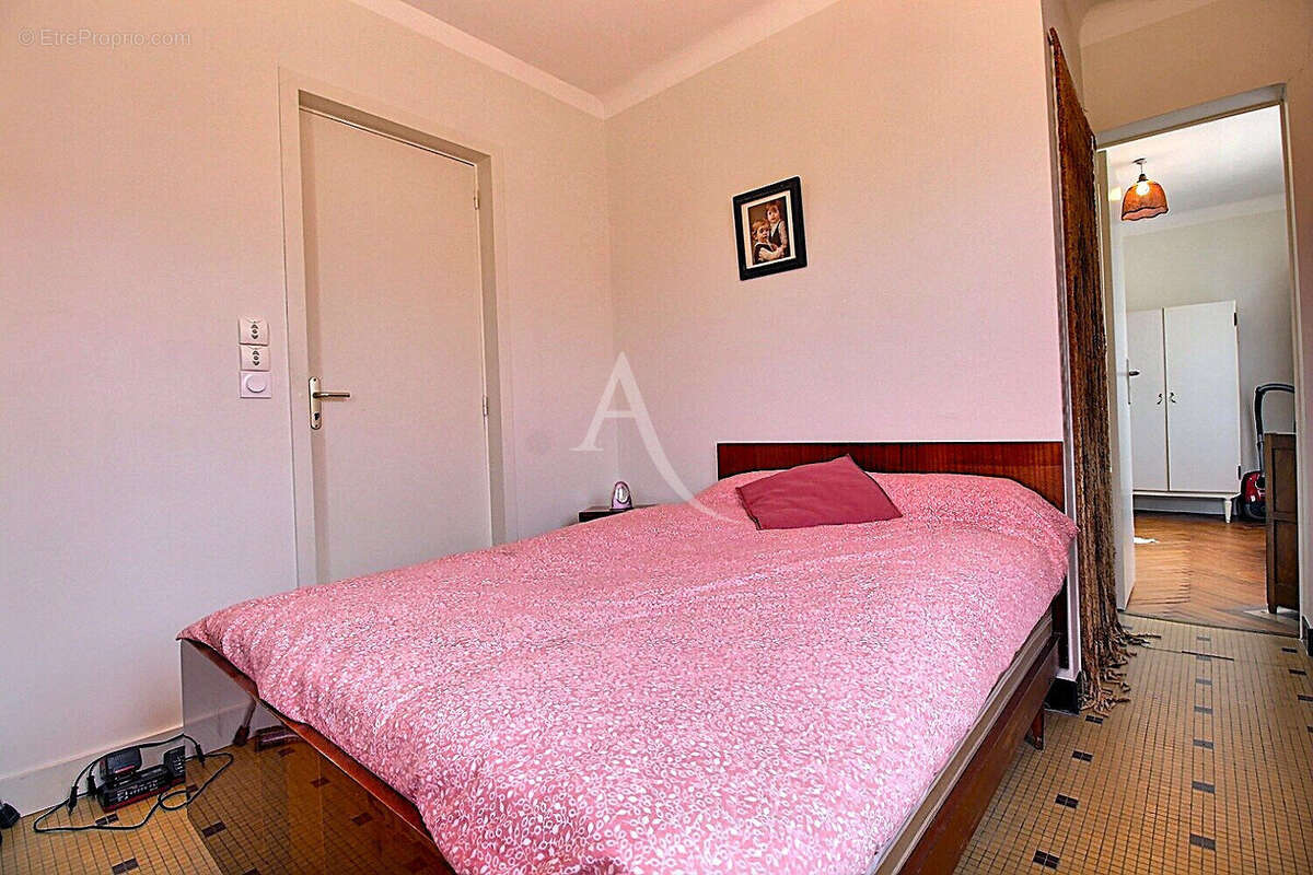 Maison à VILLENAVE-D'ORNON