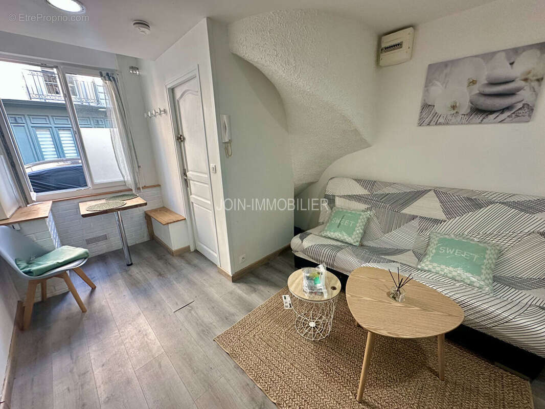 Studio meublé en plein coeur de Dieppe - 19.10 m² - photo 4