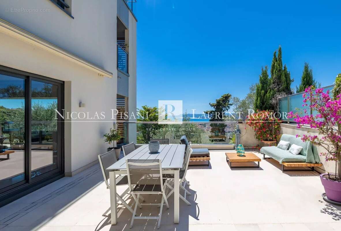 Appartement à NICE