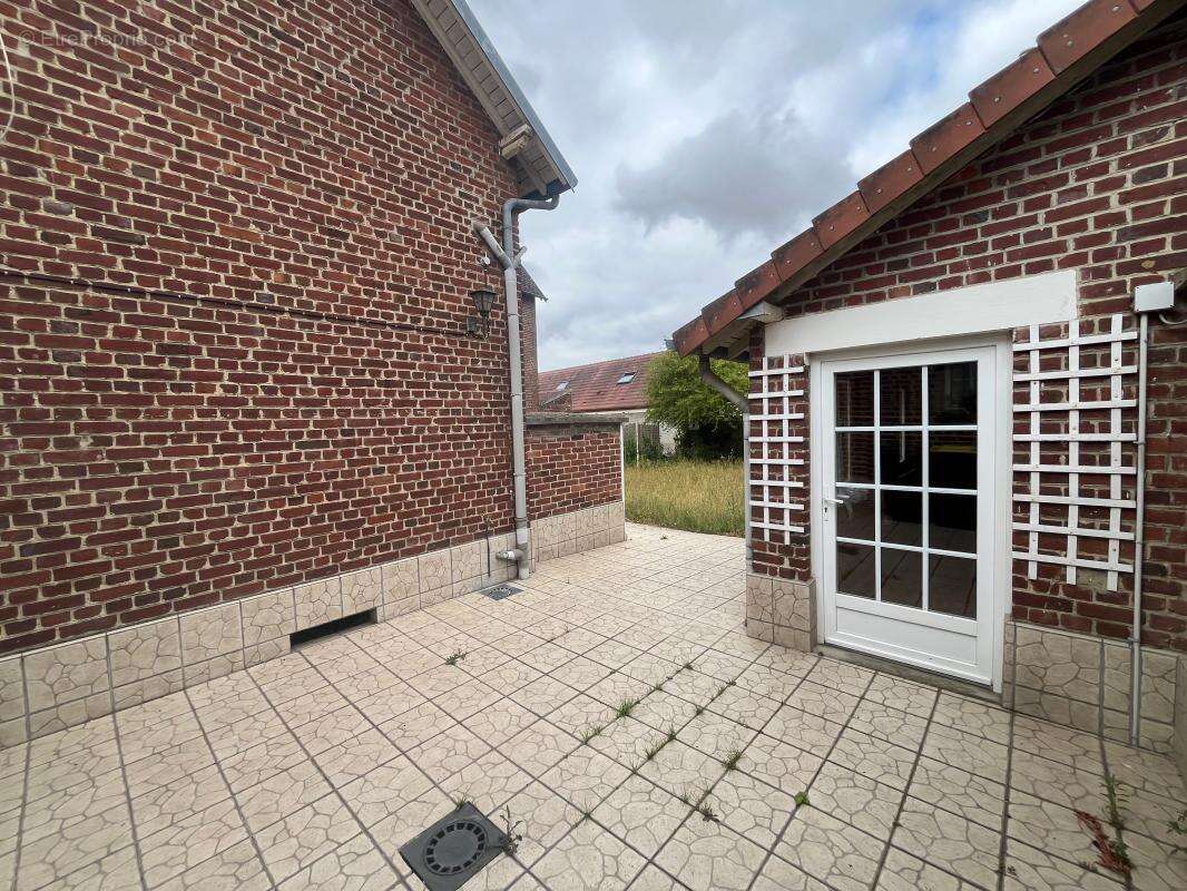 Maison À Vendre TERGNIER centre - photo 2