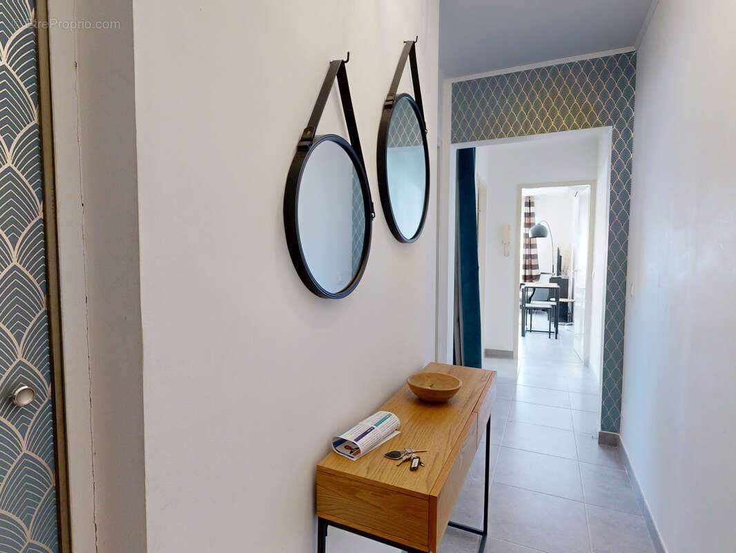 Appartement T2 rénové - BASTIA Centre ville - photo 5