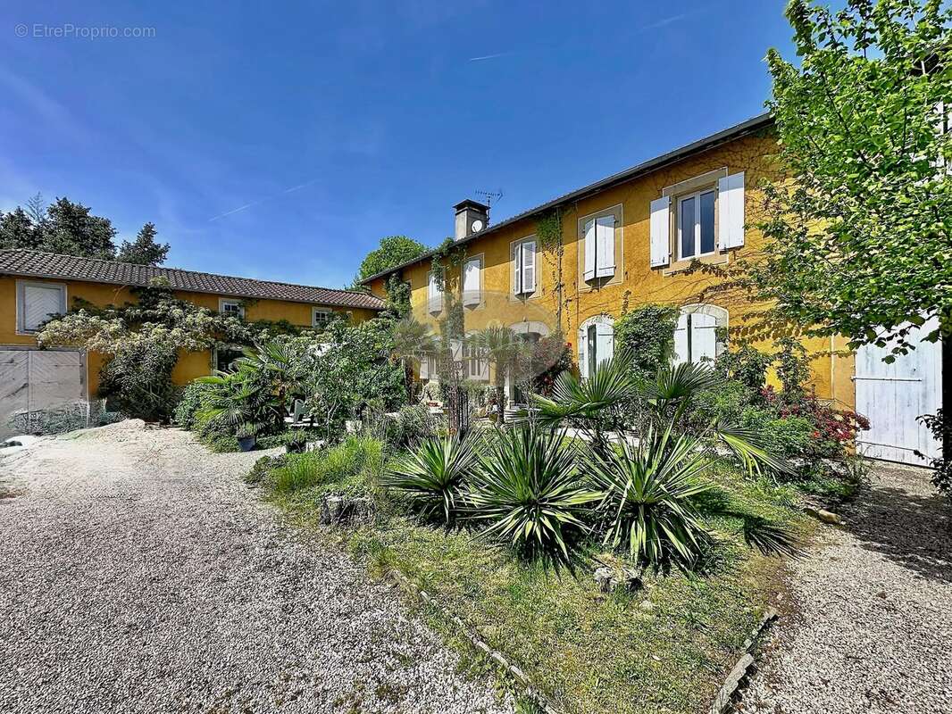 Maison à CASTELNAU-MAGNOAC