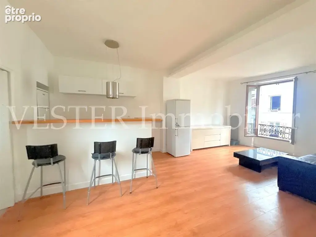 Au Cœur de COLOMBES - 2 pieces de 48.5 m² - photo 2