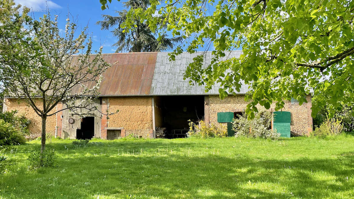 Maison à LE CHESNE