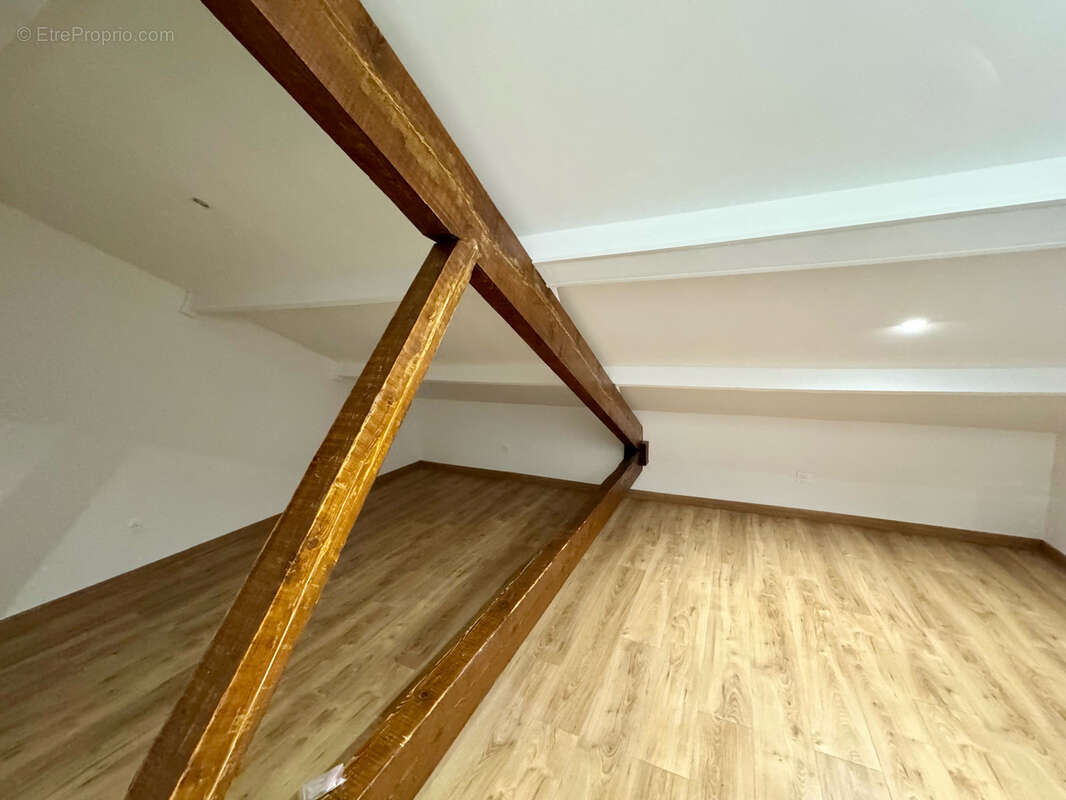 Appartement à MARSEILLE-14E