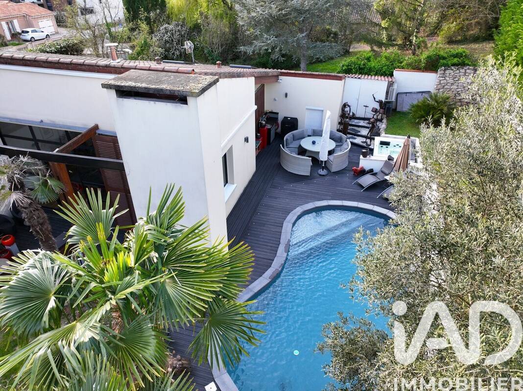 Maison 190 m² à Pechbonnieu  - photo 1